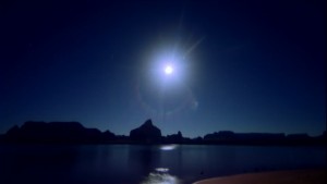 810915158-ciel-etoile-lac-powell-lever-de-la-lune-etoile-corps-celeste